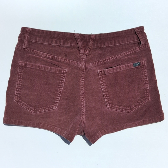 Volcom Classic Retro Mid Rise Featherwale Corduroy Yae Shorts Faded Burgundy 3 - Picture 11 of 13